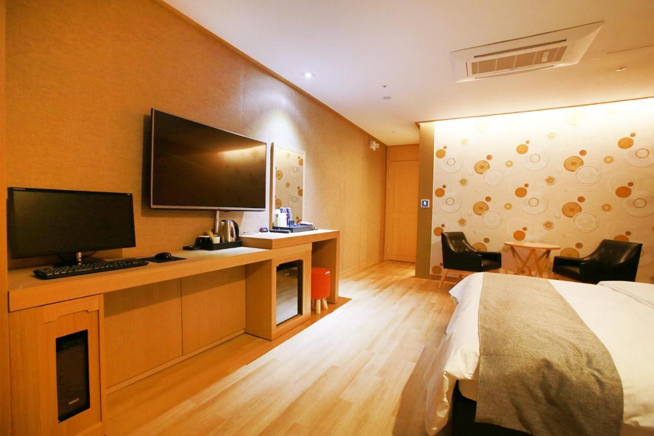 מלון Paju Golden Hill מראה חיצוני תמונה